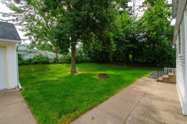 828 Cypress Street S, Cambridge, MN 55008