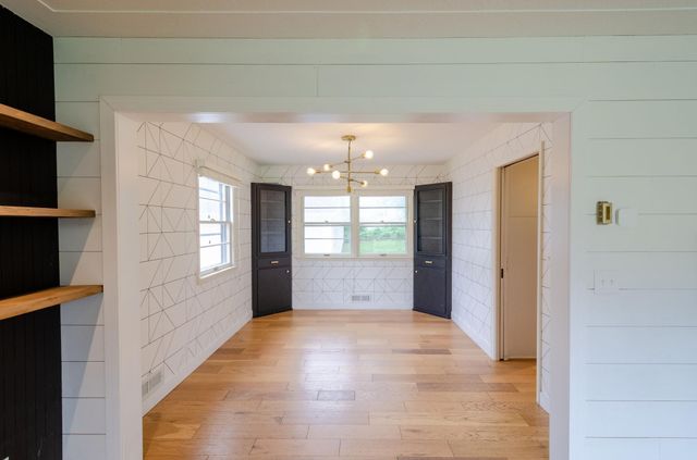 828 Cypress Street S, Cambridge, MN 55008