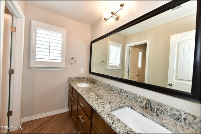 6933 Copper Town Drive, El Paso, TX 79934