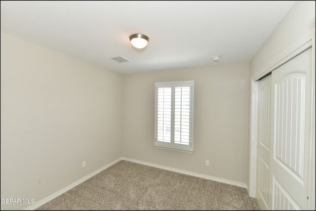6933 Copper Town Drive, El Paso, TX 79934