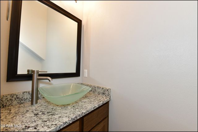 6933 Copper Town Drive, El Paso, TX 79934
