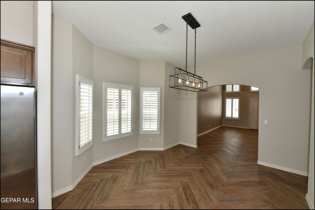 6933 Copper Town Drive, El Paso, TX 79934
