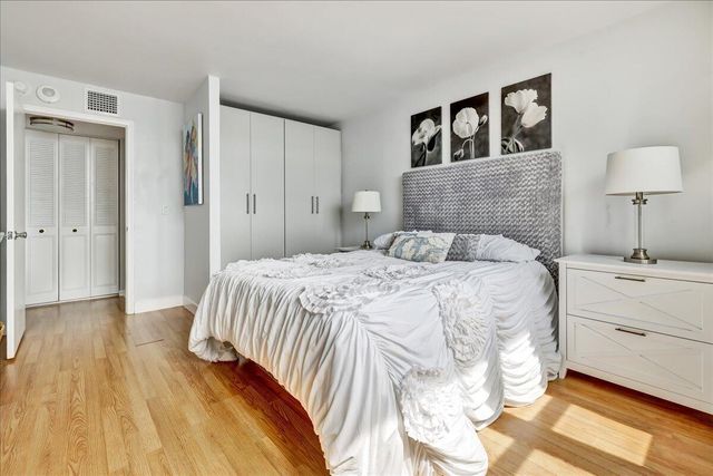 5600 N Flagler Drive Unit 1608, West Palm Beach, FL 33407