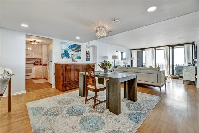 5600 N Flagler Drive Unit 1608, West Palm Beach, FL 33407