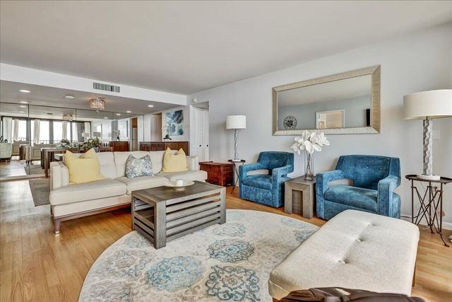 5600 N Flagler Drive Unit 1608, West Palm Beach, FL 33407