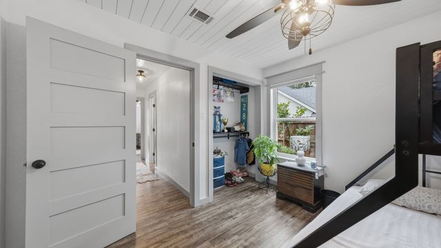 304 Cherry Street, Weatherford, TX 76086