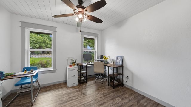 304 Cherry Street, Weatherford, TX 76086