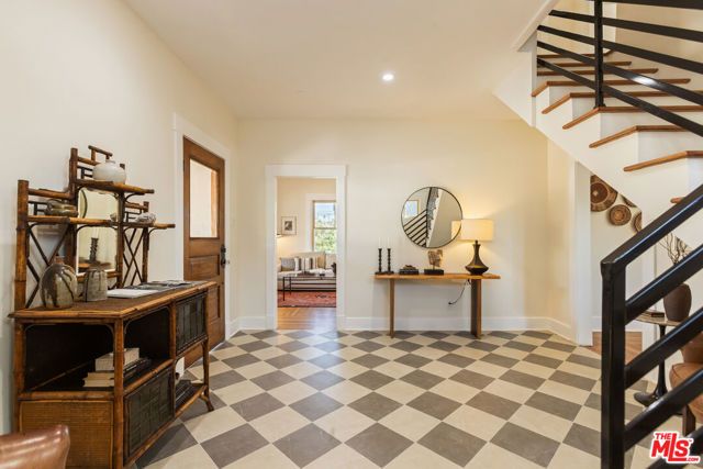 6318 Planada Avenue, Los Angeles, CA 90042