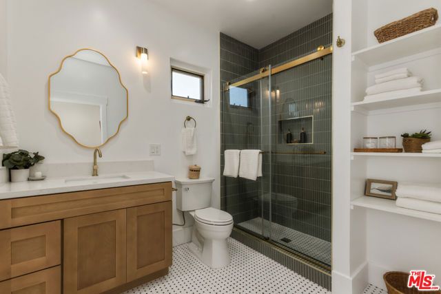 6318 Planada Avenue, Los Angeles, CA 90042