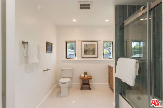 6318 Planada Avenue, Los Angeles, CA 90042