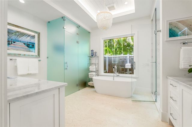 835 Iris Lane, Vero Beach, FL 32963