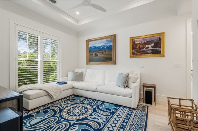 835 Iris Lane, Vero Beach, FL 32963