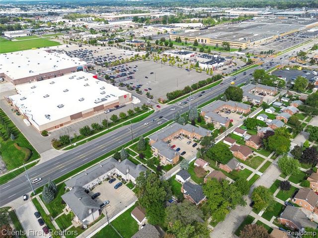 11274 Middlebelt Road, Livonia, MI 48150