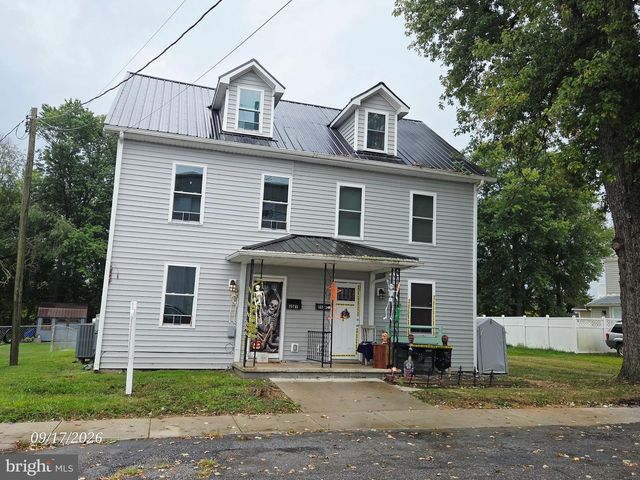 15729-15731 FENTON AVE, Williamsport, MD 21795