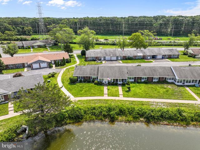 355-A DORCHESTER DR, Lakewood, NJ 08701