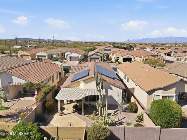 553 W Calle Media Luz, Sahuarita, AZ 85629