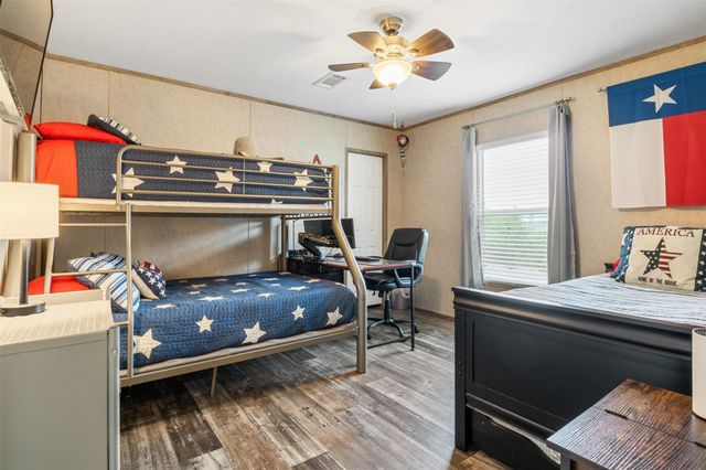 620 Lagoon Drive, Point Blank, TX 77364