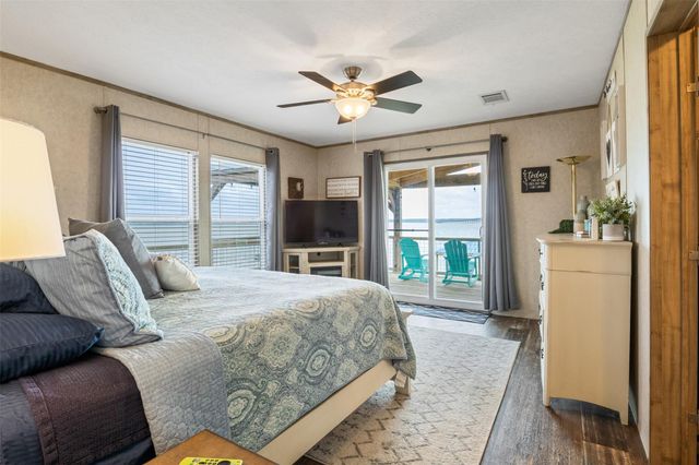 620 Lagoon Drive, Point Blank, TX 77364