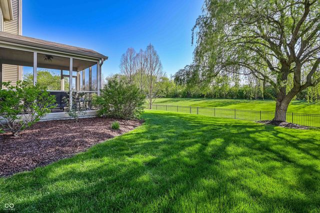 3607 Mossy Rock Drive, Zionsville, IN 46077