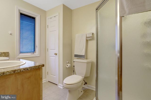 209 TYSON DR, Falls Church, VA 22046