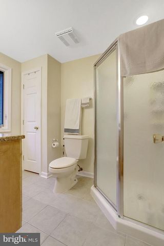 209 TYSON DR, Falls Church, VA 22046