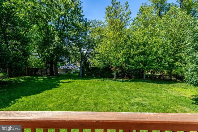 209 TYSON DR, Falls Church, VA 22046