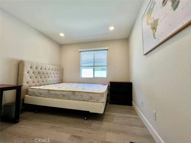 21 New Jersey, Irvine, CA 92606