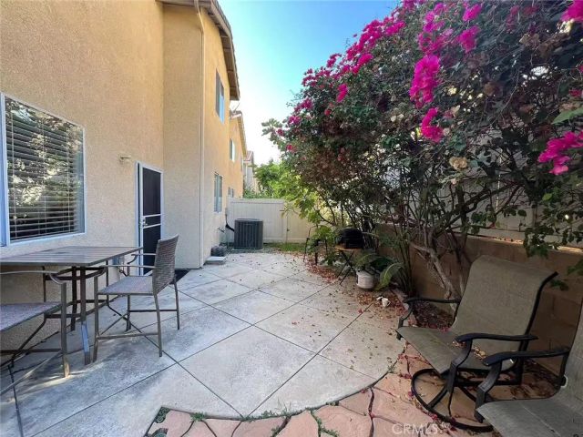 21 New Jersey, Irvine, CA 92606