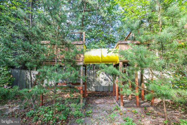 11710 GERANIUM ST, Fredericksburg, VA 22407