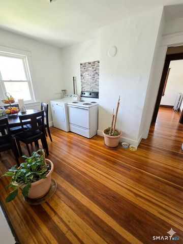 21 Scott Street, Hamden, CT 06514