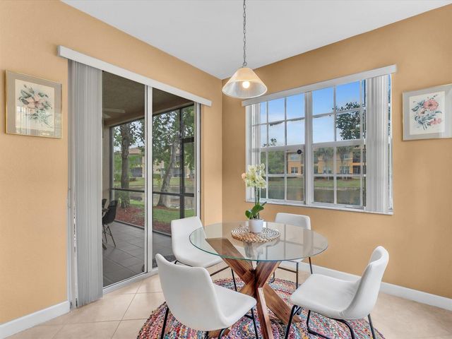 8025 NW 127th Lane 4-c, Parkland, FL 33076