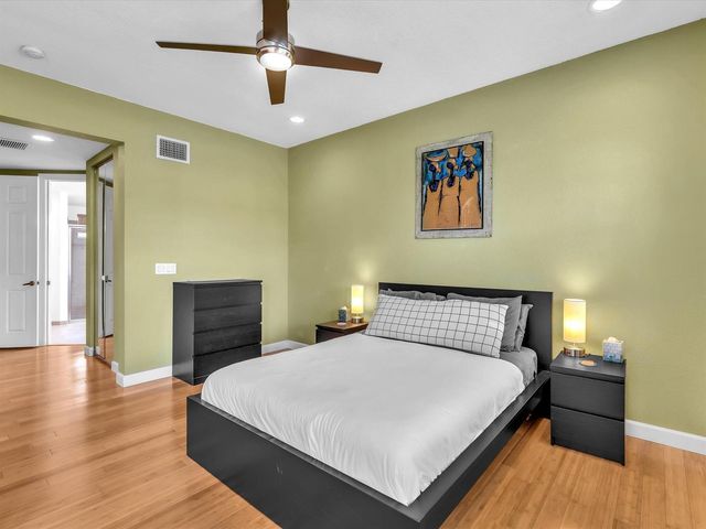8025 NW 127th Lane 4-c, Parkland, FL 33076