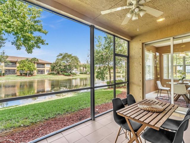 8025 NW 127th Lane 4-c, Parkland, FL 33076