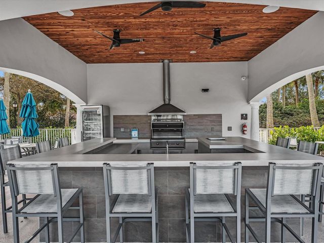 8025 NW 127th Lane 4-c, Parkland, FL 33076