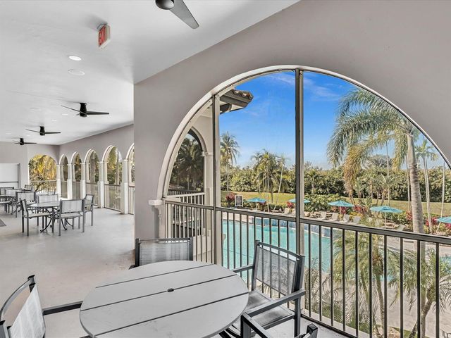 8025 NW 127th Lane 4-c, Parkland, FL 33076