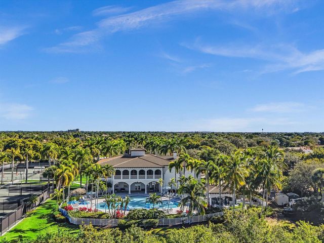 8025 NW 127th Lane 4-c, Parkland, FL 33076