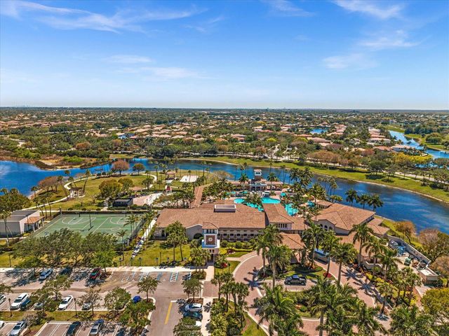 8025 NW 127th Lane 4-c, Parkland, FL 33076
