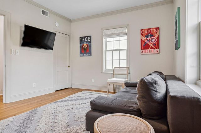 54 AEGEAN AVENUE, Tampa, FL 33606