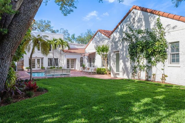 54 AEGEAN AVENUE, Tampa, FL 33606