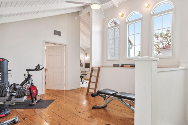 54 AEGEAN AVENUE, Tampa, FL 33606