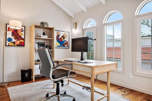 54 AEGEAN AVENUE, Tampa, FL 33606