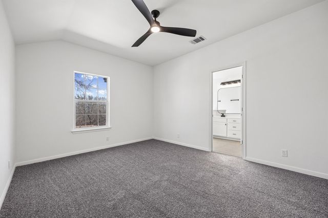 117 High Point BLVD, Cedar Creek, TX 78612