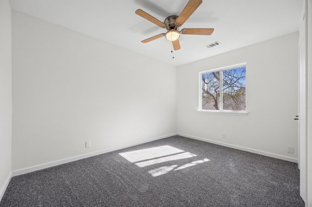 117 High Point BLVD, Cedar Creek, TX 78612