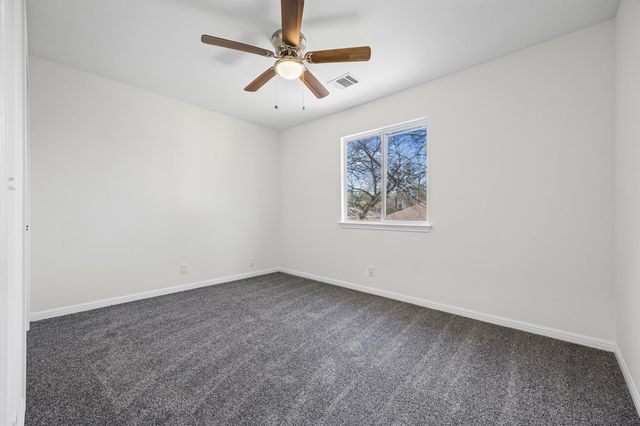 117 High Point BLVD, Cedar Creek, TX 78612