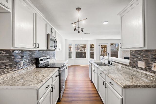 117 High Point BLVD, Cedar Creek, TX 78612