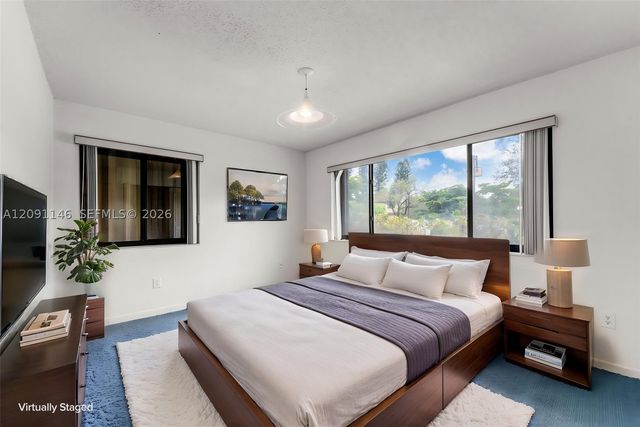 3807 Alcantara Ave A-77, Doral, FL 33178