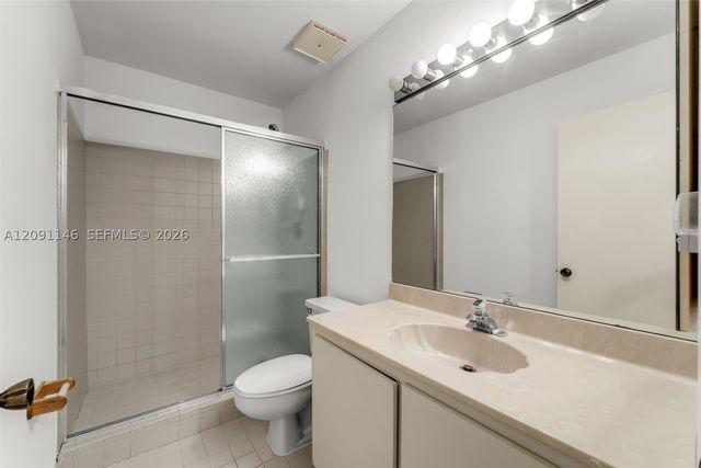 3807 Alcantara Ave A-77, Doral, FL 33178