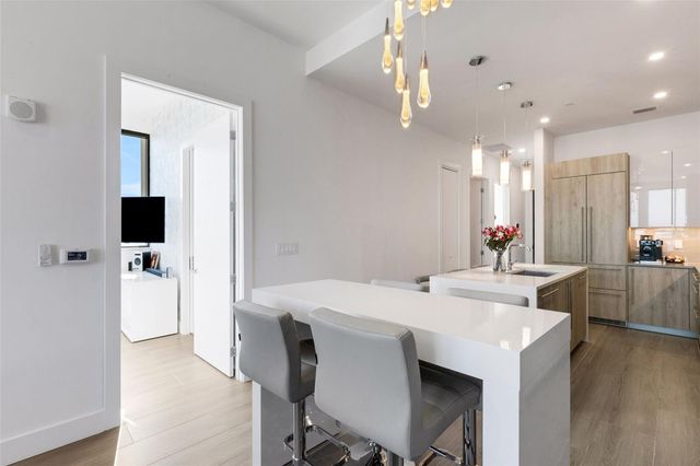 33 S PALM AVENUE 1503, Sarasota, FL 34236