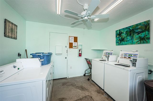 11620 PARK BOULEVARD 308, Seminole, FL 33772