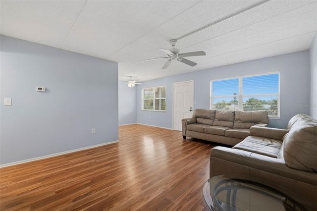 11620 PARK BOULEVARD 308, Seminole, FL 33772